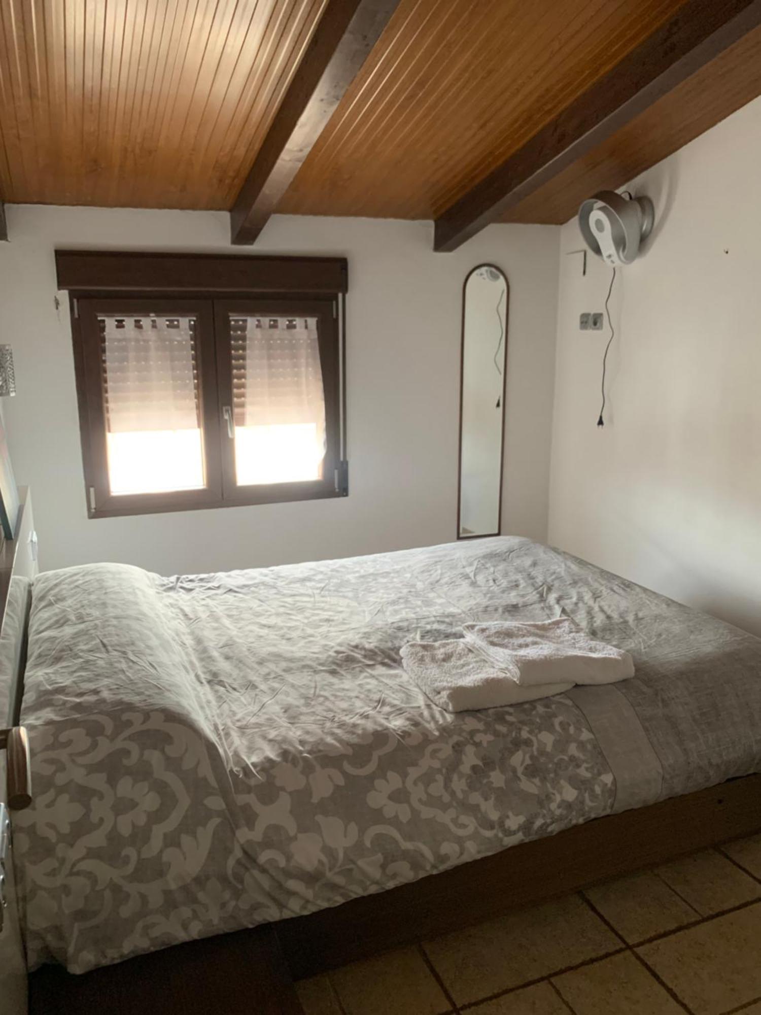 Apartamentos La Vega De Granada Ambroz Esterno foto