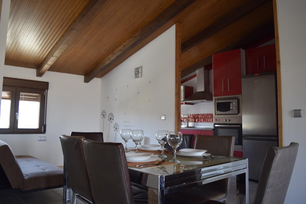 Apartamentos La Vega De Granada Ambroz Esterno foto